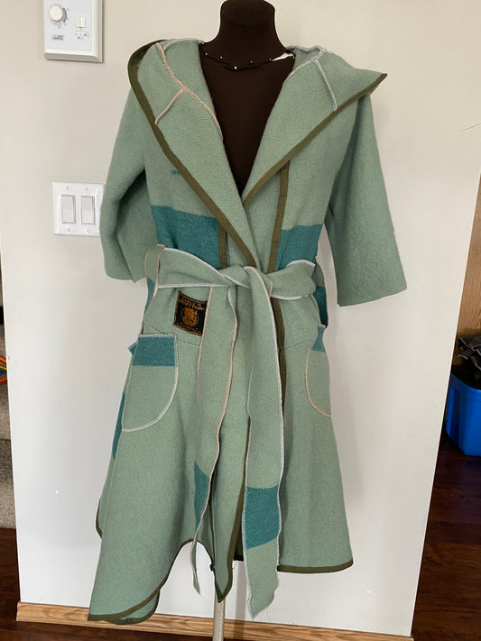 Small/Medium Whitney Point Capote
